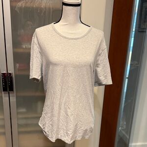 lululemon athletica Light Gray Short Sleeve Tee